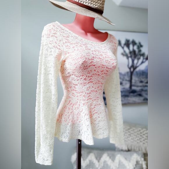 Heaven Sent delicate beauty sheer floral lace peplum glowing ivory top - Picture 3 of 5